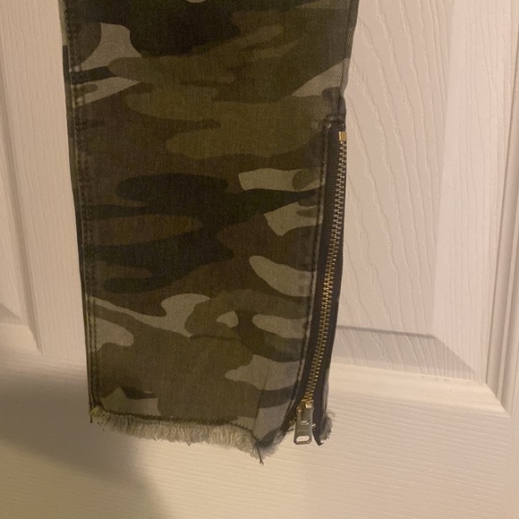 NWT Express Ankle Legging Mid Rise stretch camo - Picture 4 of 5